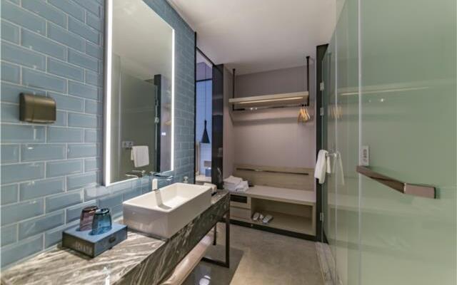 Echarm Hotel Nanjing Banqiao Liucun Metro Station