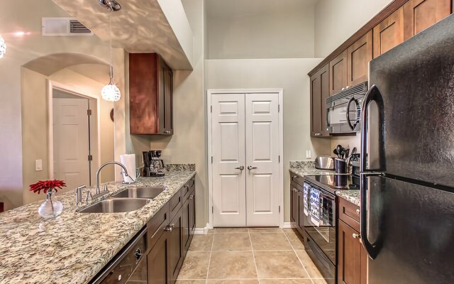 Southern #3116 - 3 Br condo by RedAwning