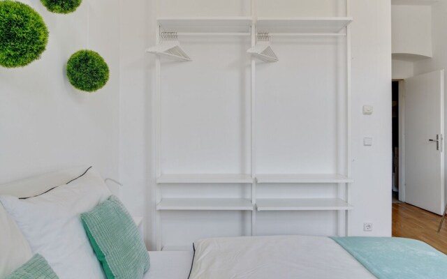 Serene Apartment In Wien Near Naschmarkt