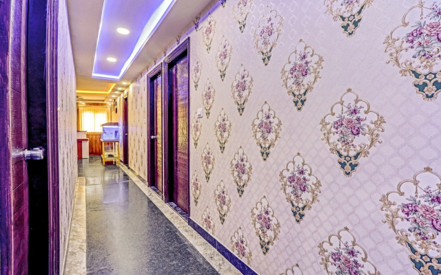 Collection O Hemadri Residency