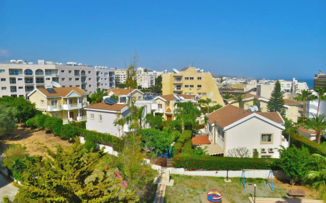 Polyxeni Hotel Apartments