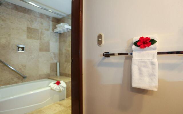 Azul Ixtapa Beach Resort and Convention Center - All Inclusive