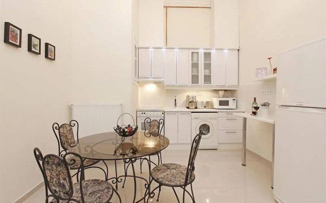 Parisien Apartment
