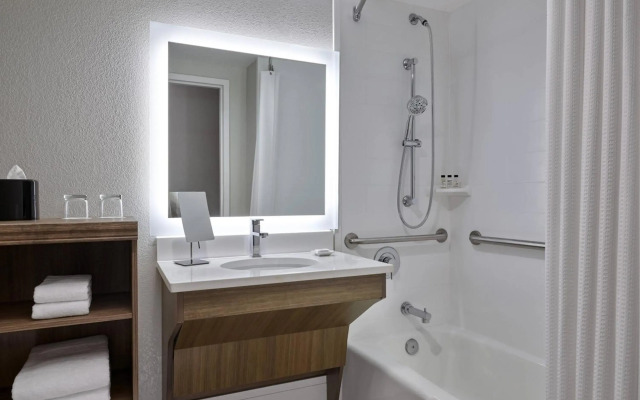 Holiday Inn Chicago,il-willowbrook-hinsdale