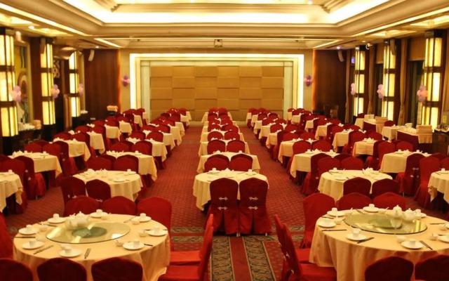 Carrianna Hotel