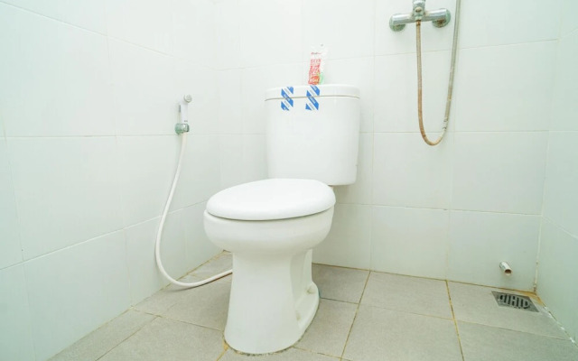 RedDoorz Syariah near Suncity Mall Sidoarjo