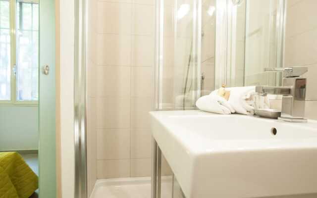 Rome As You Feel - Viminale Apartment