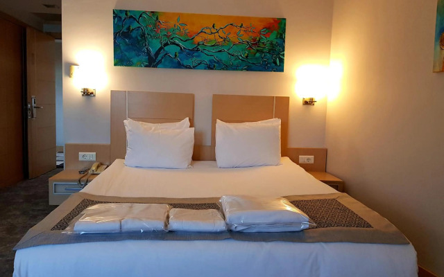 Midas Hotel