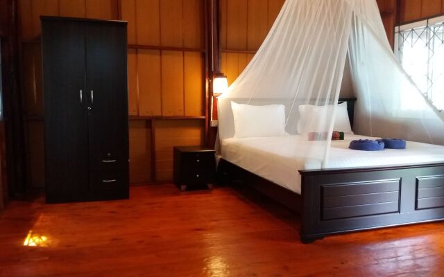 Jungle Hill Beach Bungalow