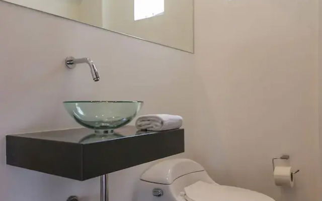 w Radiant 2BR w Modern Terrace in Miraflores