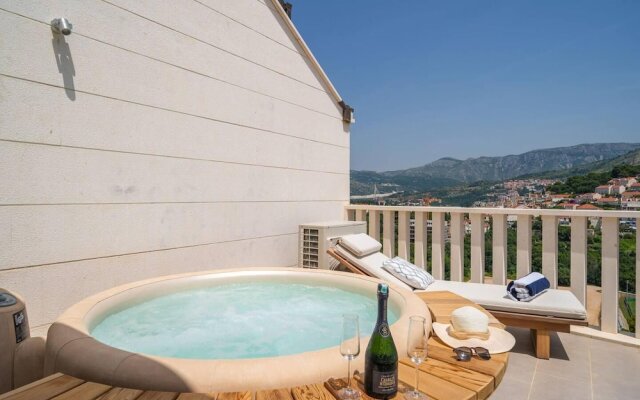Apartment Marlo in Dubrovnik With sea View