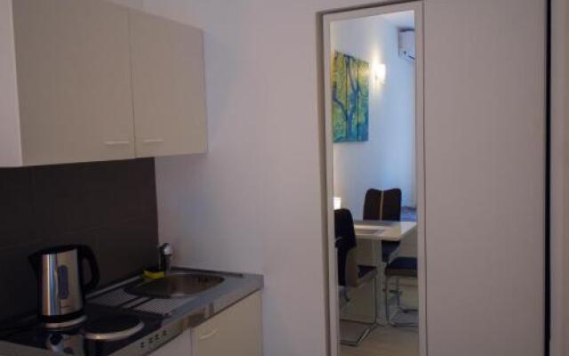 Apartments Petrova170