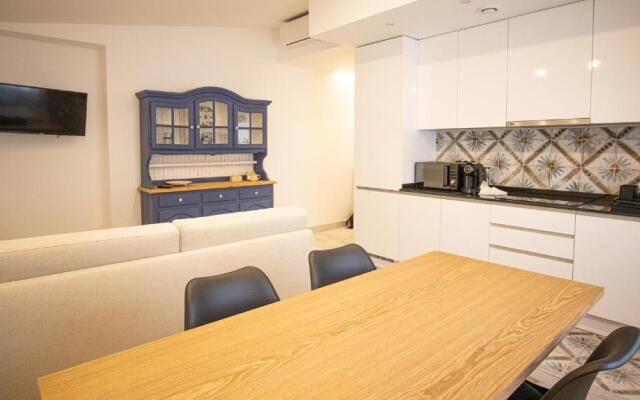 Apartamentos Beco dos Quartinhos - FREE WIFI - NETFLIX - BY BEDZY