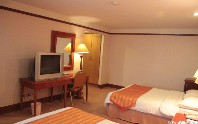 Subic International Hotel