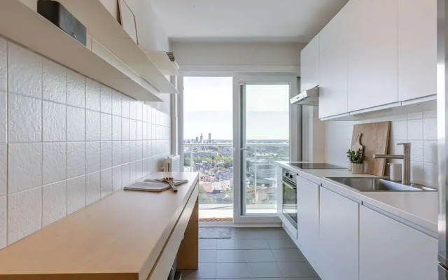 Bright Apartment With City View and Terrace