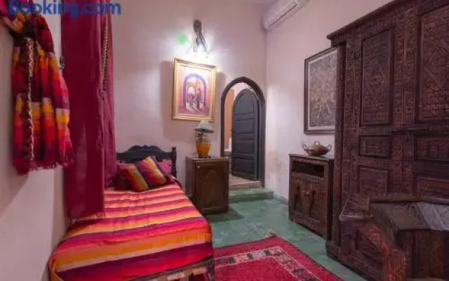 Riad Lalla Khiti