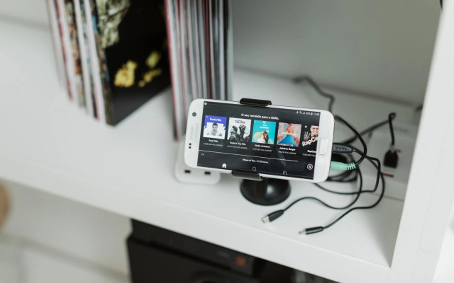 Retreat to a Stylish Concept House in Porto