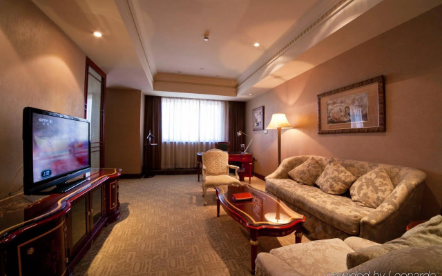 Crowne Plaza Shanghai Nanjing Road by IHG