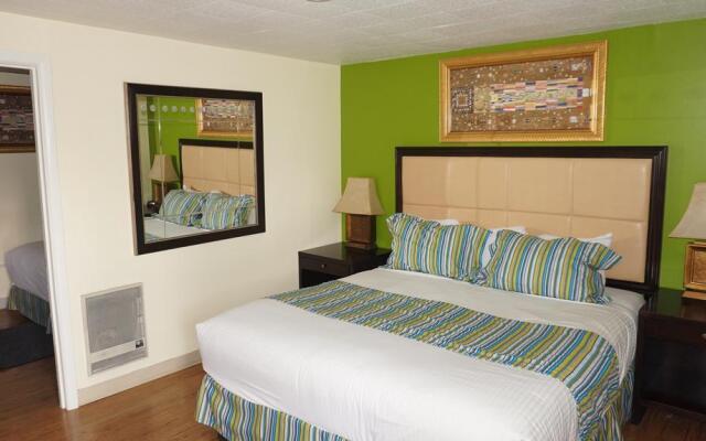 Eagle Crater Lake Inn