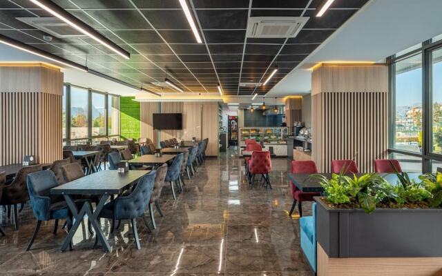 Anelli Hotel