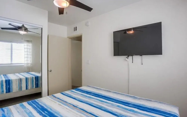 Manhattan Shores 5