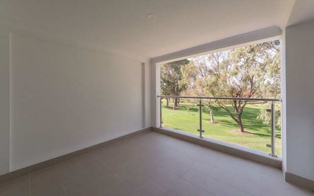 Lakeview Apartment Suite 19