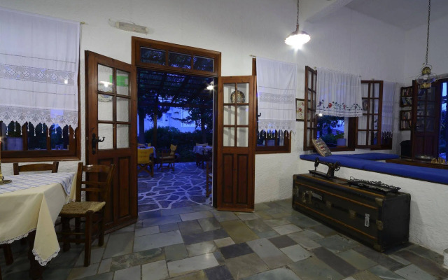 Vagia Traditional Hotel