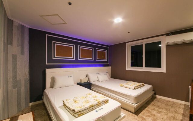 CC Business Hotel