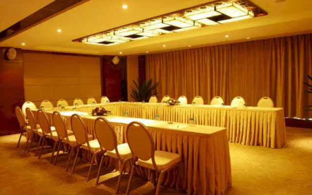 Rainbow Hotels & Service Apartments