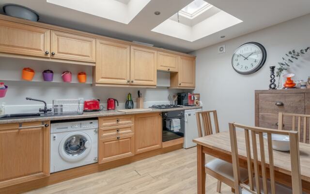 1 Bedroom Flat in South West London