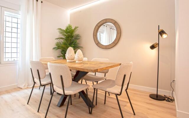 Spectacular 3BD apartment in Santa Cruz neighborhood. Aire I