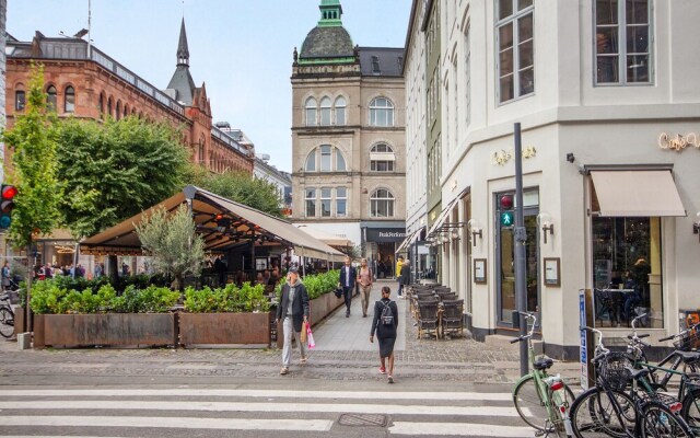 Sanders Regent - Cute 1-bdr Apt Next to Magasin
