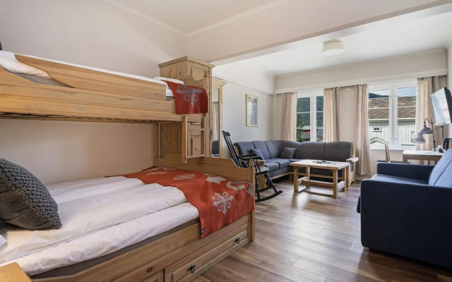 Dale Gudbrands Gard by Frichs