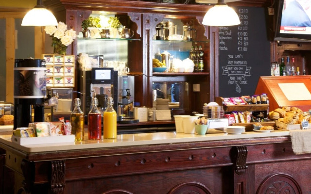 Hayes Hotel