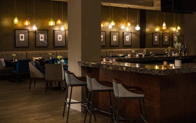 Renaissance Waterford Oklahoma City Hotel