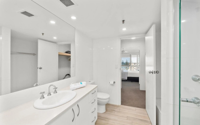 Gemini Court Holiday Apartments