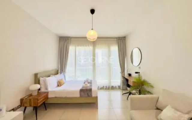 DA86 Well Design Studio in Dubai Arch tower