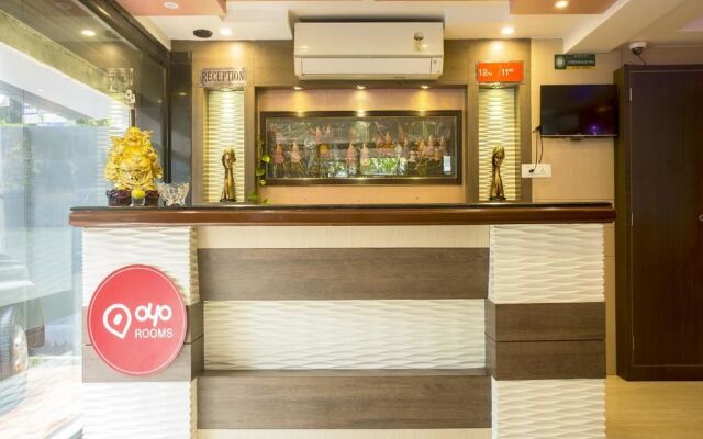 OYO 1758 Hotel Balaji Inn