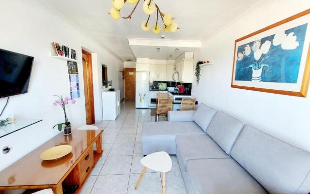 FIRST LINE Los Geranios Ocean View Apartment 50 m from La Pinta beach