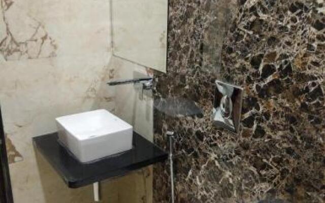 Hotel Samrat