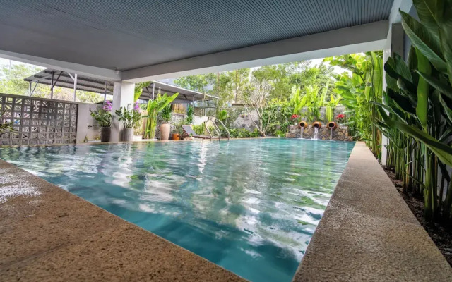 DOMA by HSuites Hotel & Apartment