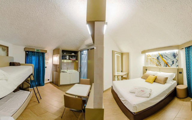 Calanica Residence Hotel