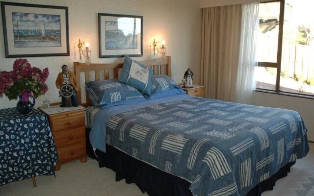 Nautical Nook Bed  Breakfast