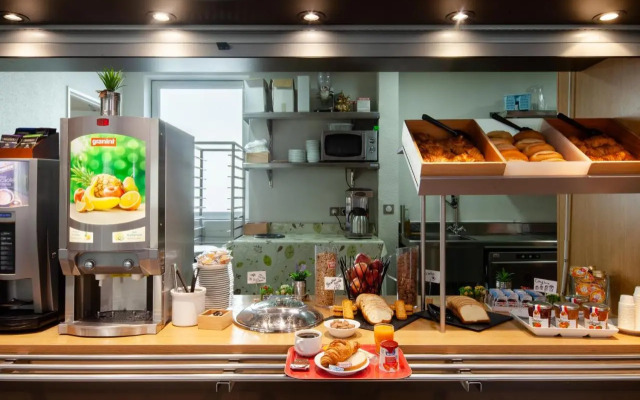 B&B Hotel Paris Le Bourget