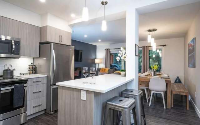 Alpine Escape by Revelstoke Vacations