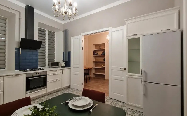 Апартаменты на проспекте Кронверкский