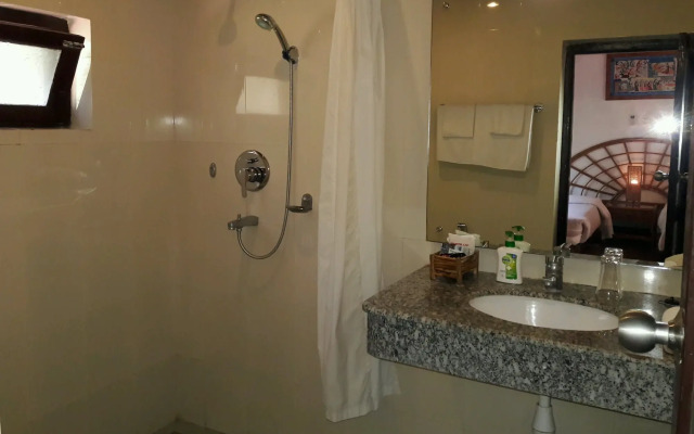 Safari Narayani Hotel- All Inclusive