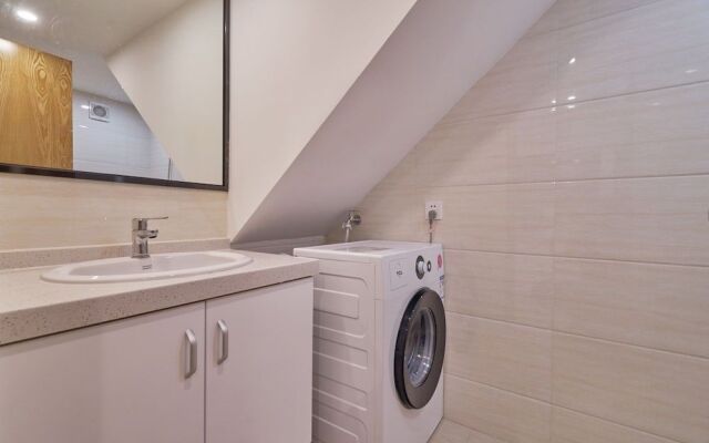 Hangzhou Huagu Hotel