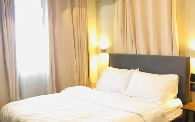 Staycation 1BR Servce Aprtmnt 2px allows 5px 23011