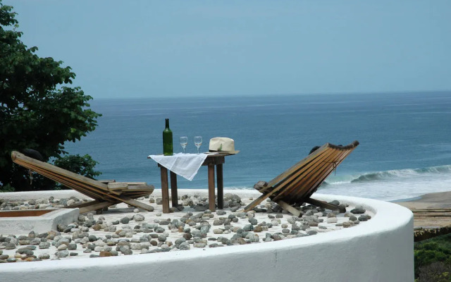 Celeste Del Mar Eco-Hotel